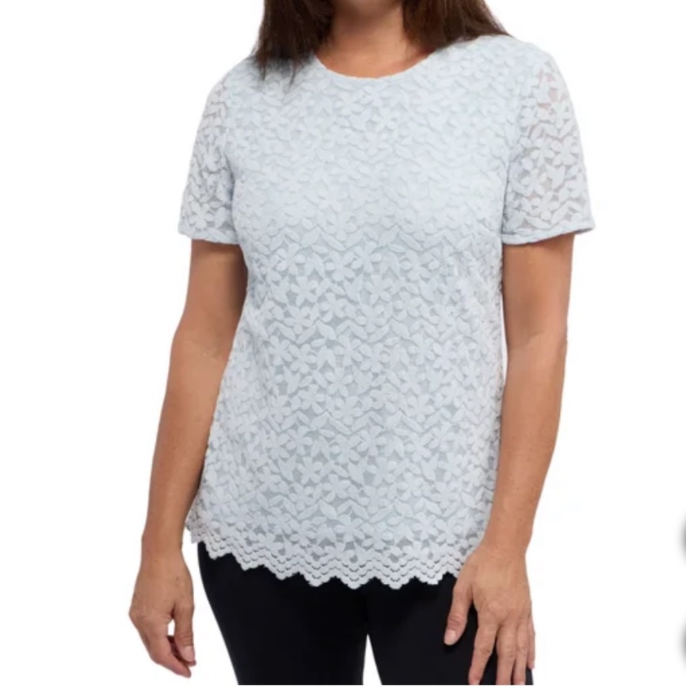 Teddi Rose Light-blue Lace Short Sleeve Top